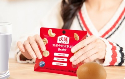 全流程嚴(yán)格把控，沃隆以自建工廠鑄就“每日?qǐng)?jiān)果”品質(zhì)基石